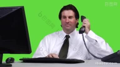 Junger geschaeftsmann am telefon绿屏版-年轻的商人接电话绿屏版
